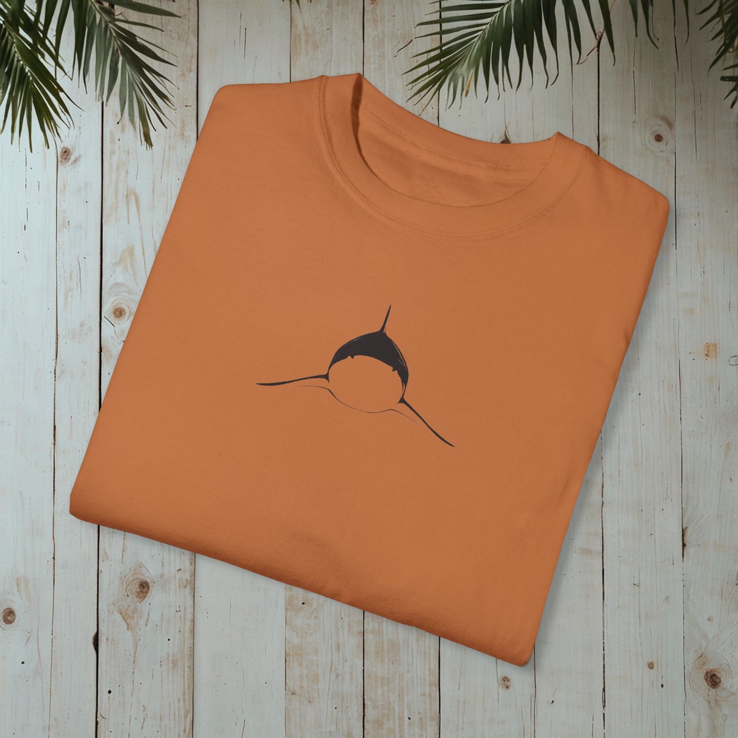 SHARK RETRO GARMENT-DYED TEE