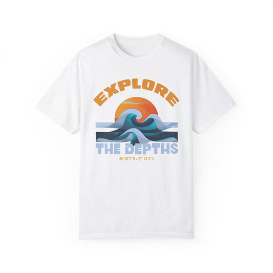 EXPLORE THE DEPTHS RETRO OCEAN SUNSET GARMENT-DYED TEE