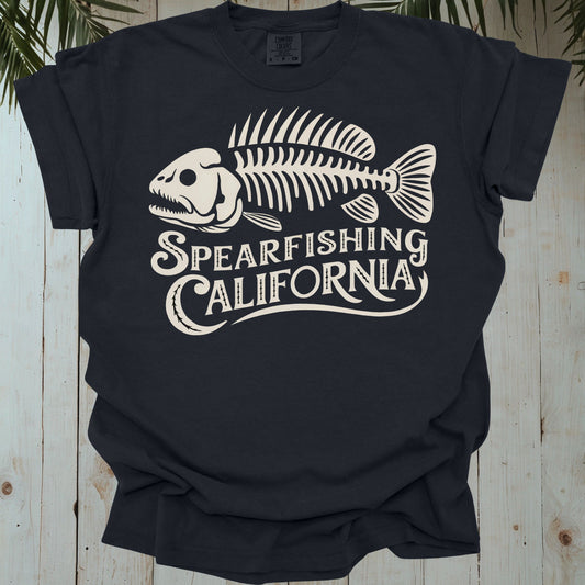 SPEARFISHING CALIFORNIA SKELETON FISH GARMENT-DYED TEE