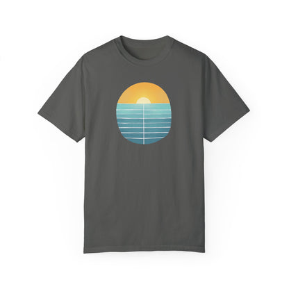 RETRO SUNSET OCEAN GARMENT-DYED TEE