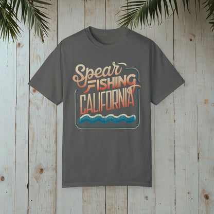 SPEARFISHING CALIFORNIA RETRO WAVE GARMENT-DYED TEE